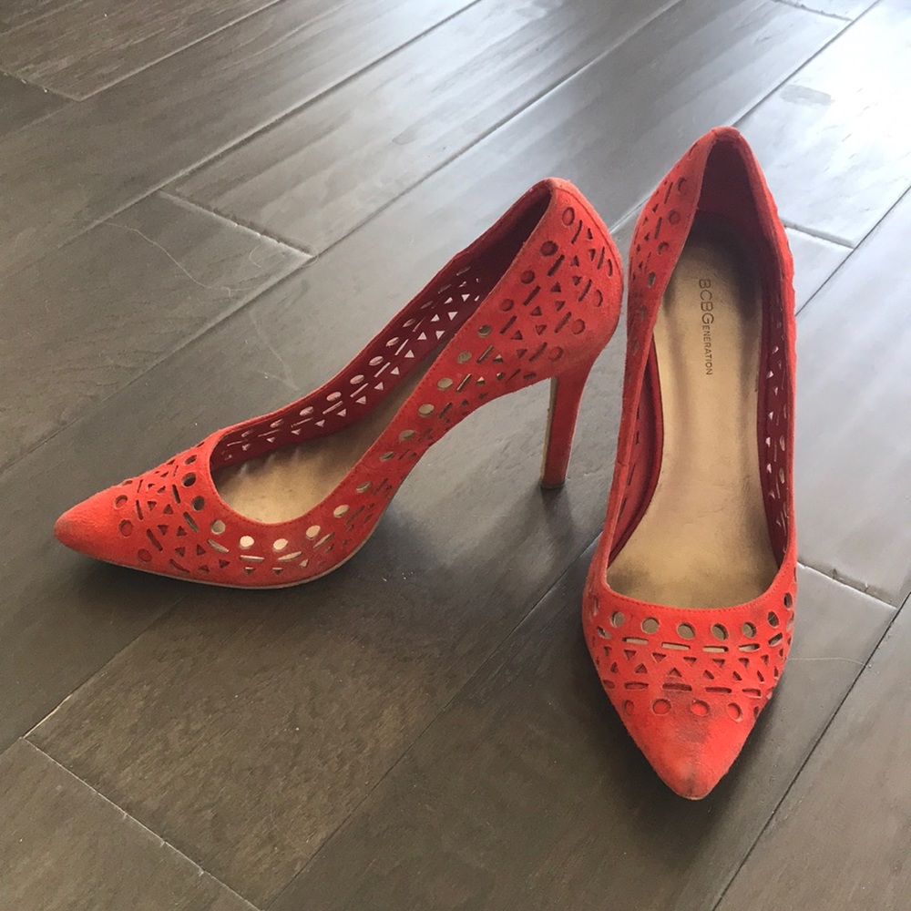 BCBG orange suede pumps Size 8.5